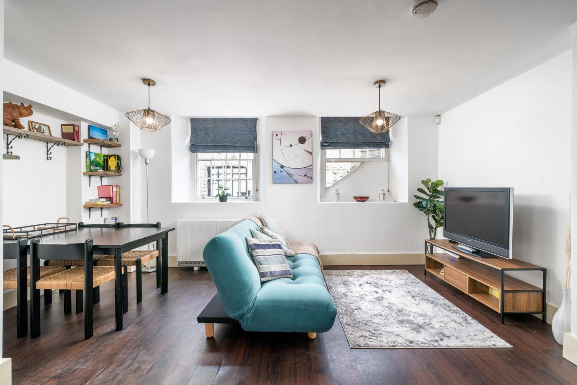 Riverside 1 Bed Basement Flat Near Hampton Court Palace East Molesey Luaran gambar